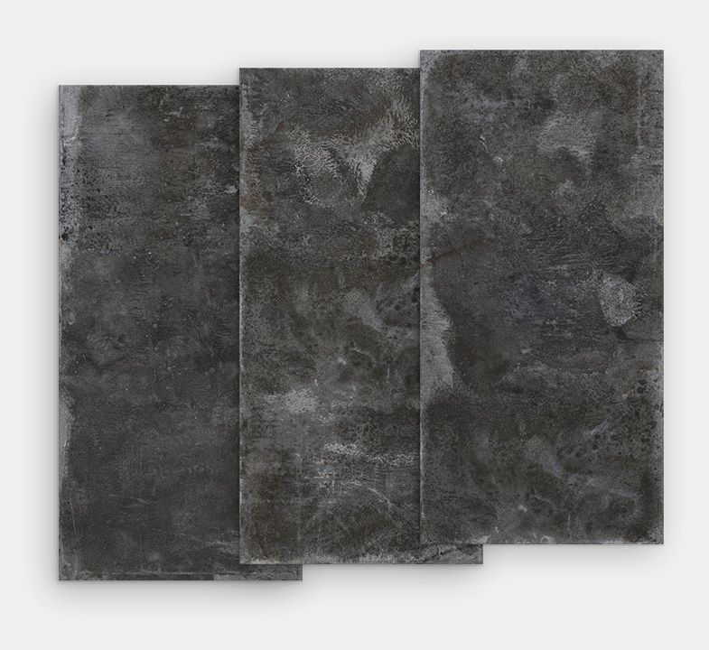 IRON Iron Black